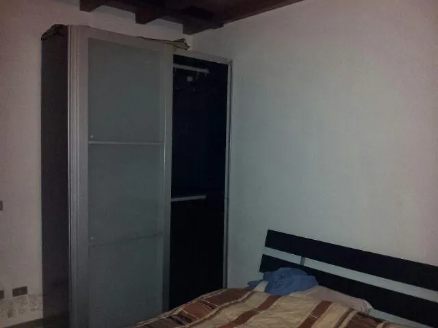 Vicomero House 0*,